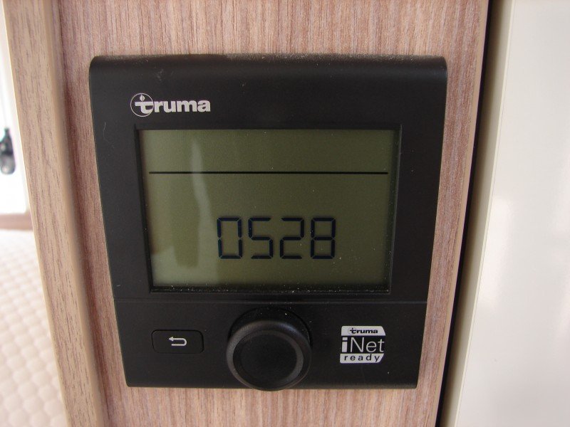 click to view close up detail imagery