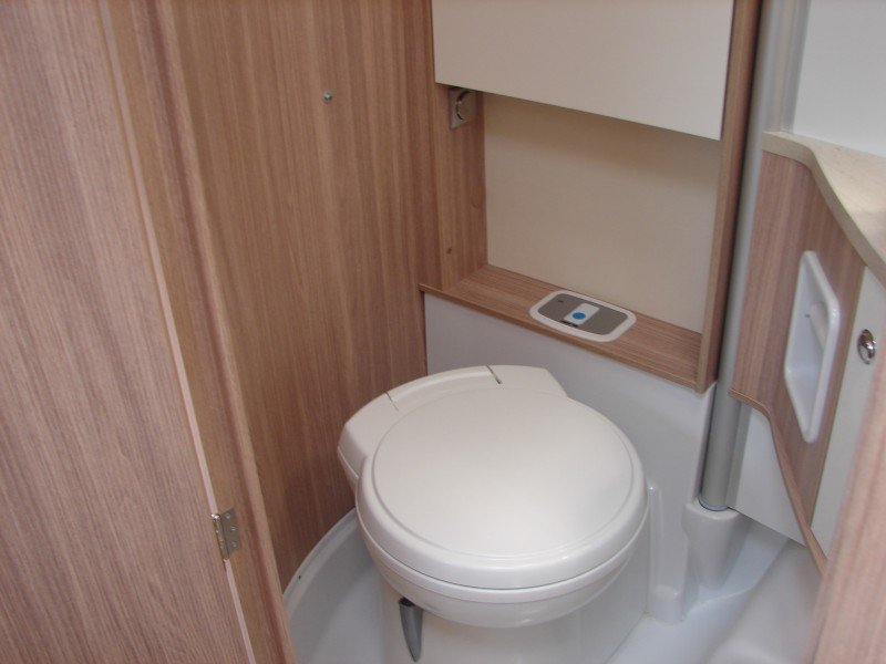 click to view close up detail imagery