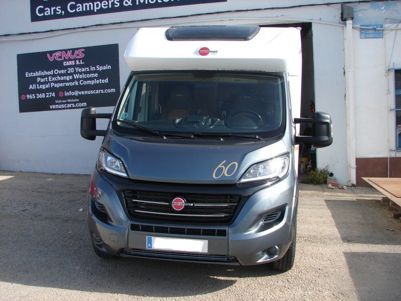 click to view close up detail imagery