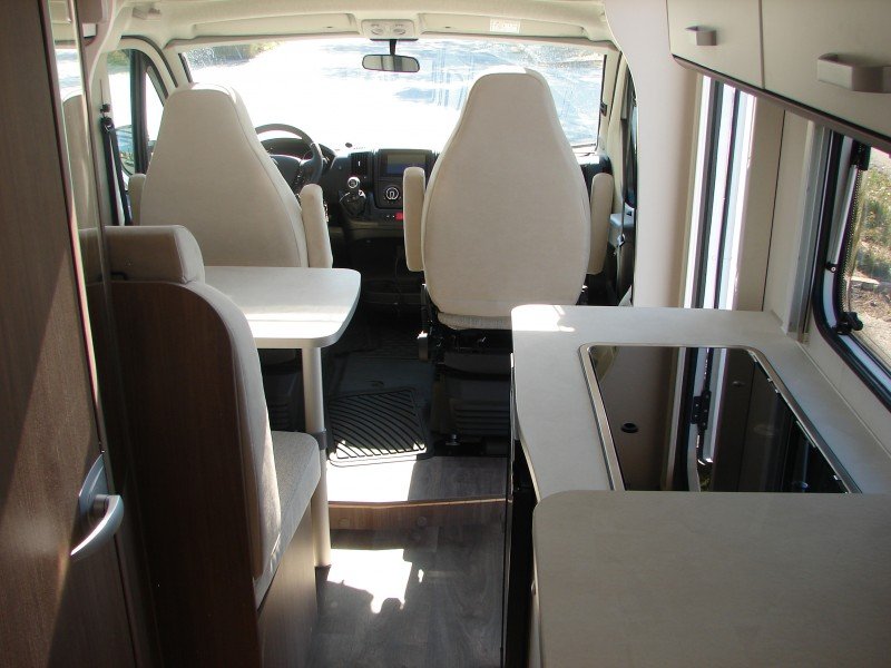 click to view close up detail imagery